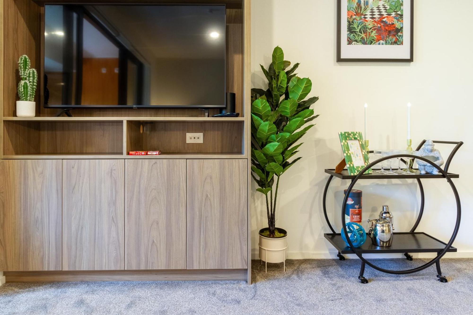 Cozy 1-Bed Apartment With Park Views, Sleeps 4 크라이스트처치 외부 사진